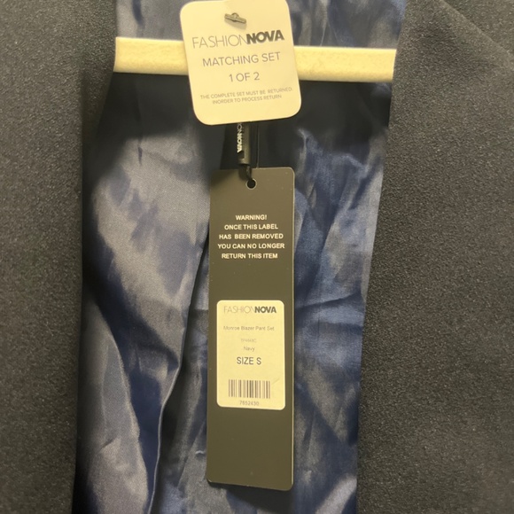 Fashion Nova Suit Set - Picture 4 of 5